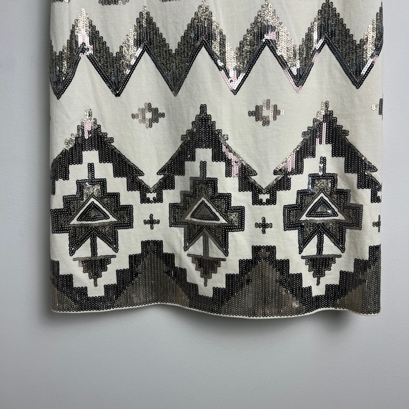 NEW Express Size M Cream Brown Sequin Aztec Print Sleeveless Shift Mini Dress - Picture 7 of 9